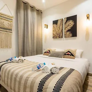 Hsh Cosy Bidassoa Gambetta Parijs